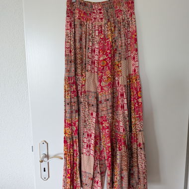 Pantalon coloré à motifs