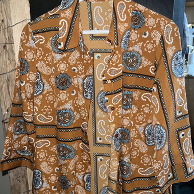 Paisley loose print button-down shirt 