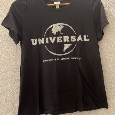 T-shirt Universal Music Group