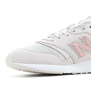 New Balance WL697SHA