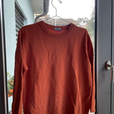 Orange sweater