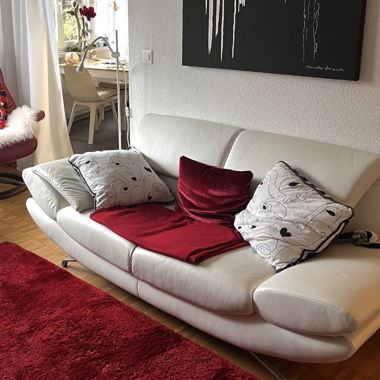 White 2-seater sofa