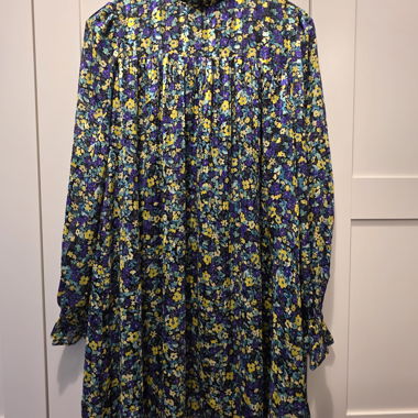 Robe à fleurs Zara taille M