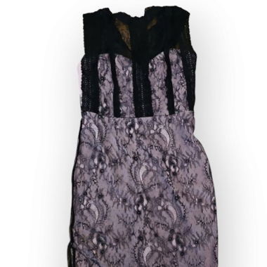 Kleid aus Spitze