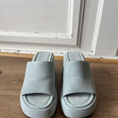 Plateau Sandalen