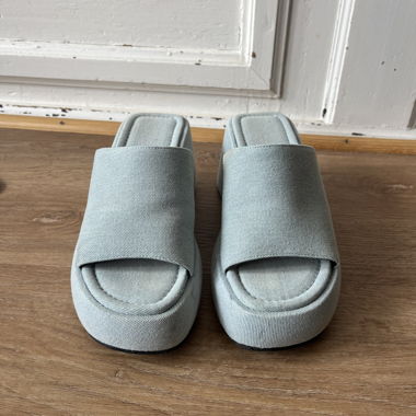 Plateau Sandalen
