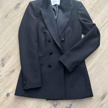 Women’s Tuxedo Two-Piece
