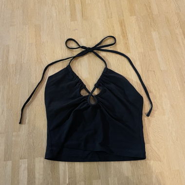 BLACK WEEKDAY TOP