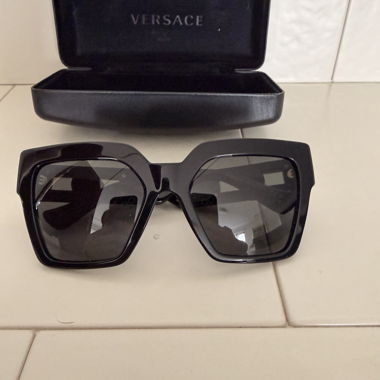 Occhiali da sole Versace