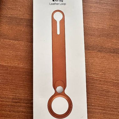 Apple Airtaghülle aus Leder braun