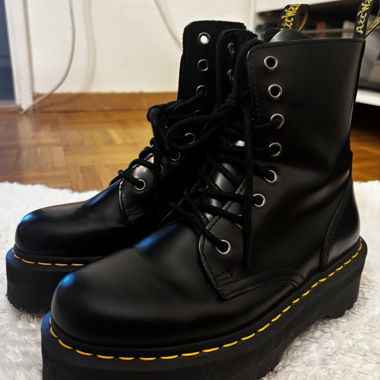 Dr. Martens Jadon 
