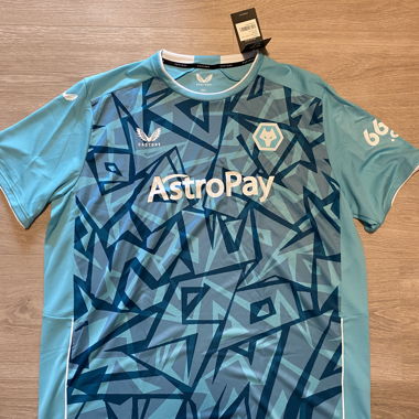 Original & Neu – Wolves Trikot Grösse 3XL
