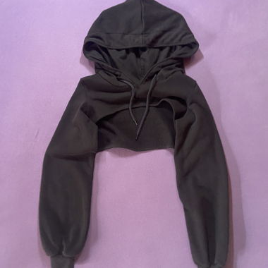 Schwarzer Hoodie-Shrug