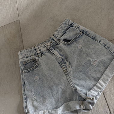 Short in denim 
