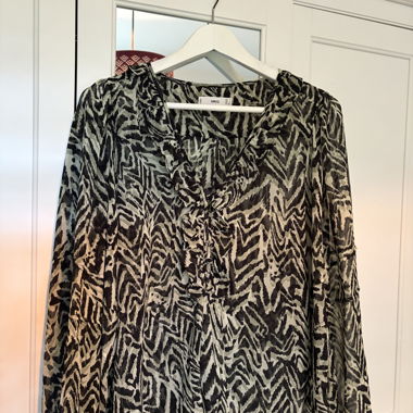Blusa MNG stampata