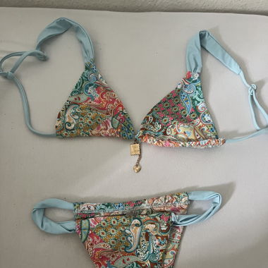 bikini