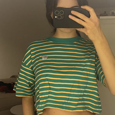 Top oversize corto verde-giallo