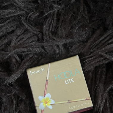 Hoola lite 2B01A bronzer 