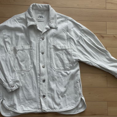 Zara Jacke