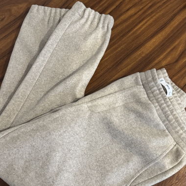 Pantalon beige en laine mélangée 