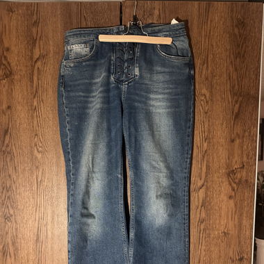 Bootcut-Jeans mit Schnürung