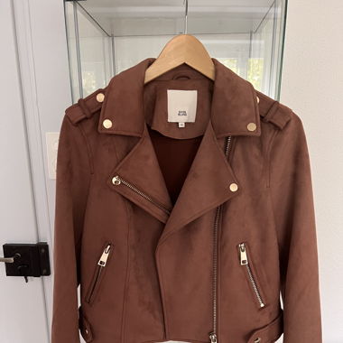 Weiche Bikerjacke aus Wildlederimitat