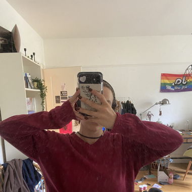 dünner strickpulli mit v-neck 
