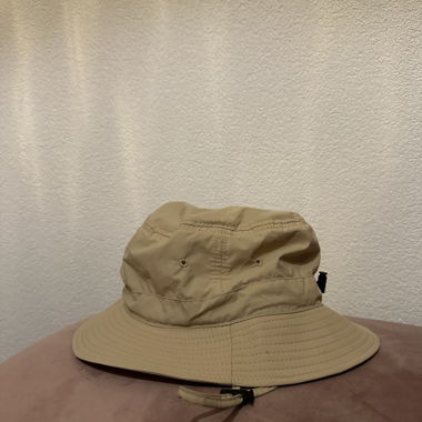 Beiger Sonnenhut