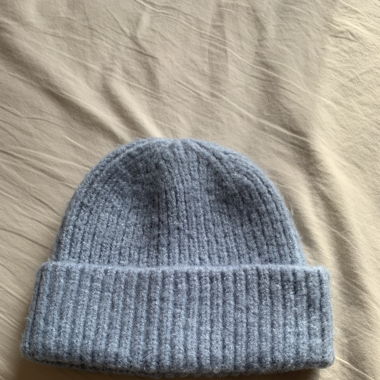 Blaue Mütze