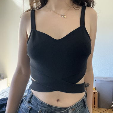 Schwarzes Croptop Even&Odd