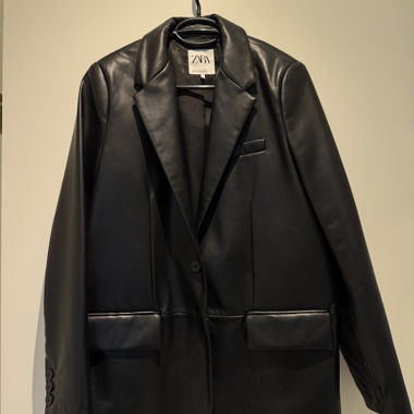 Blazer en similicuir ZARA