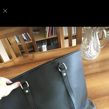 L.Credi Handtasche schwarz