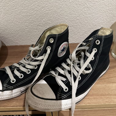 Converse Grösse 40