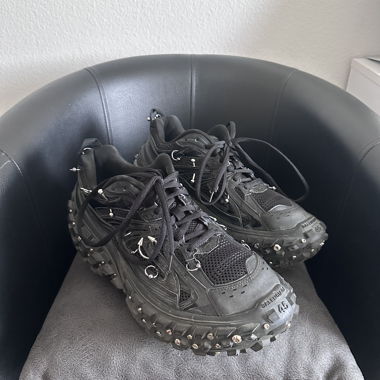 Balenciaga Defender Piecing EU45