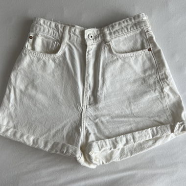 Short jeans bianchi Zara, taglia 36
