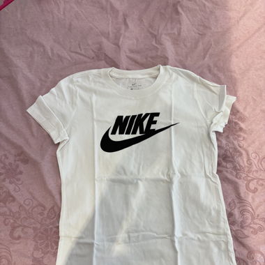 Nike T-Shirt