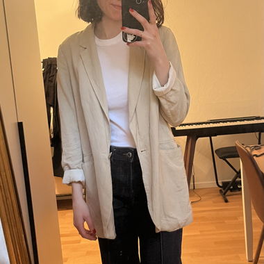 beige blazer