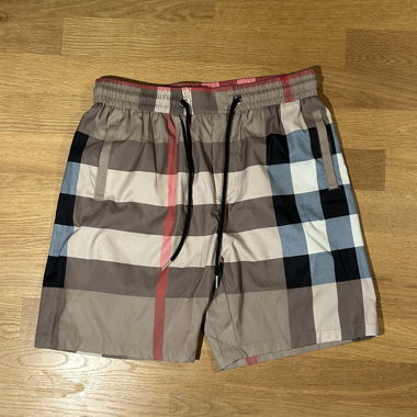 Shorts Burberry