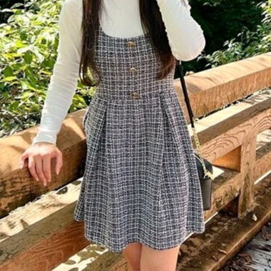 Süsses Tweed Kleid