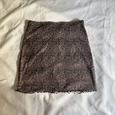 Leo-Print Rock