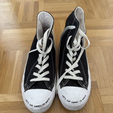 Converse Chucks