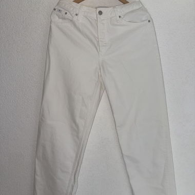 White Calvin Klein Jeans