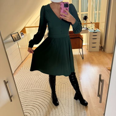 Green dress