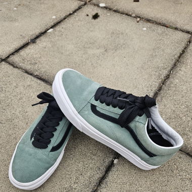 UA Old Skool Sneaker
