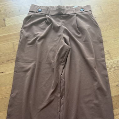 Pantaloni di stoffa marroni