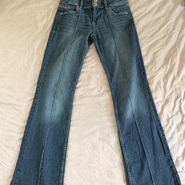 Jeans évasés Bershka EU 36