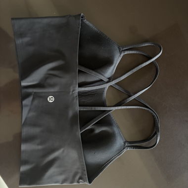 Black Lululemon sports bra top