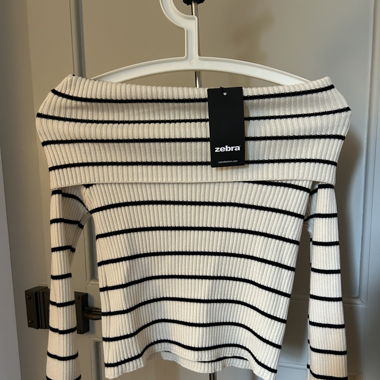 Off shoulder top