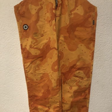 Pantaloni 