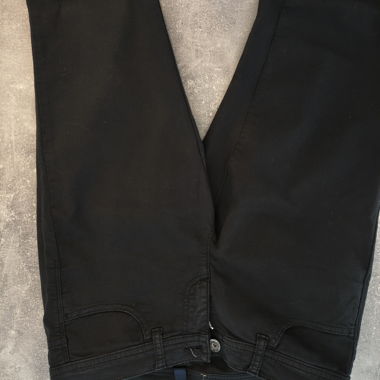 Schwarze Skinny Jeans